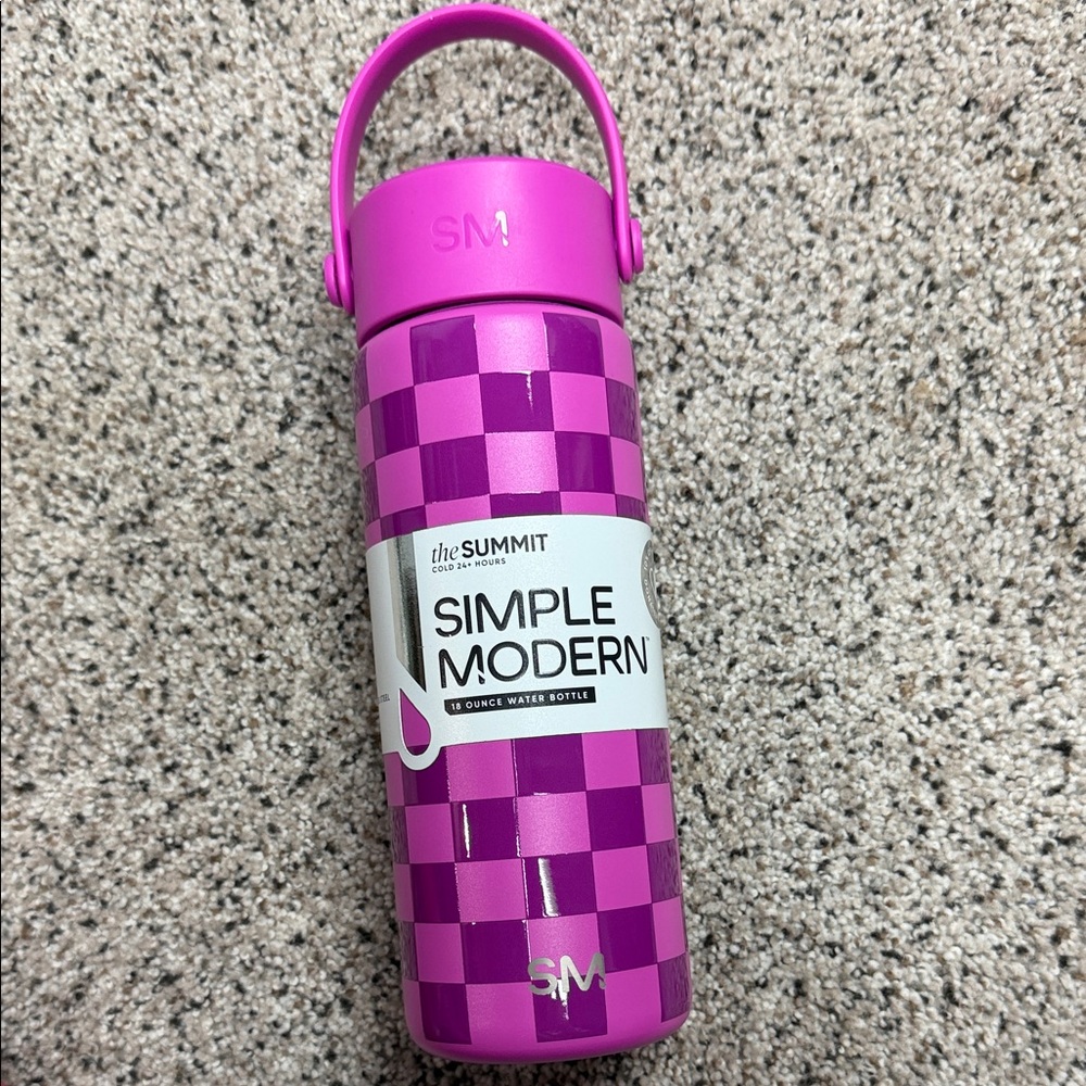 Simple Modern Pink Water Bottle
